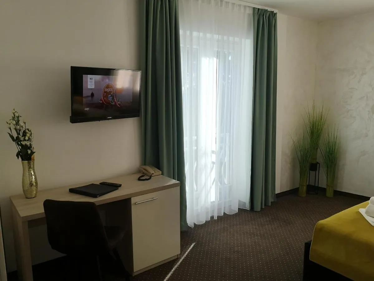 Hotel Bor Krk Town