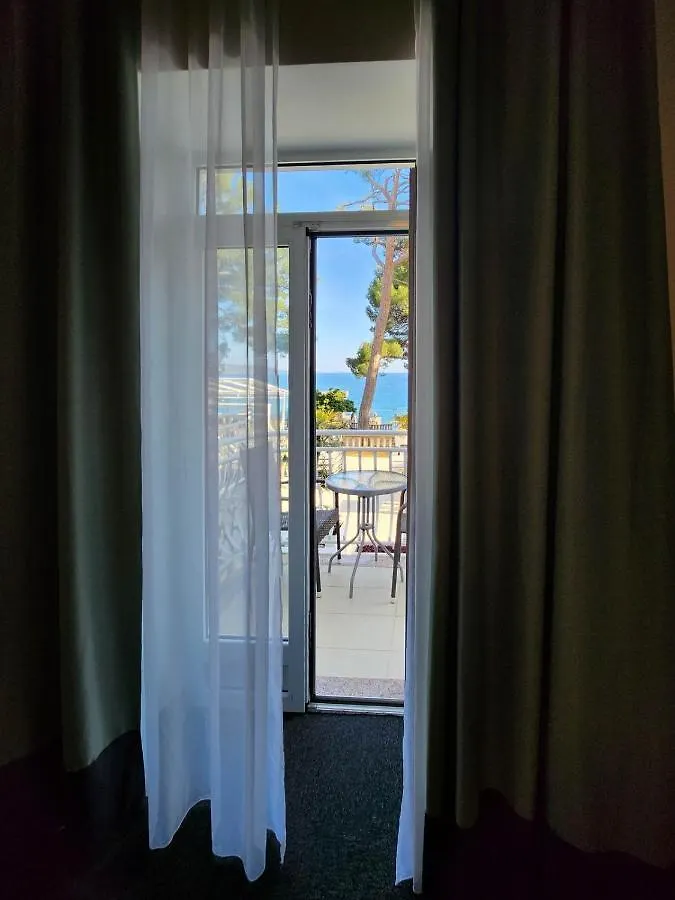 Hotel Bor 3*, Krk Town Croatia